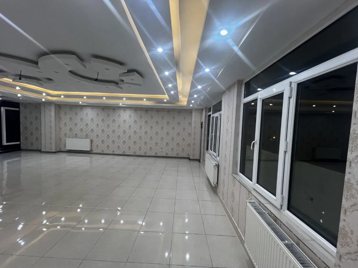 آپارتمان سه خوابه ۱۶۲ متری لوکس  عباسی یوسف آباد