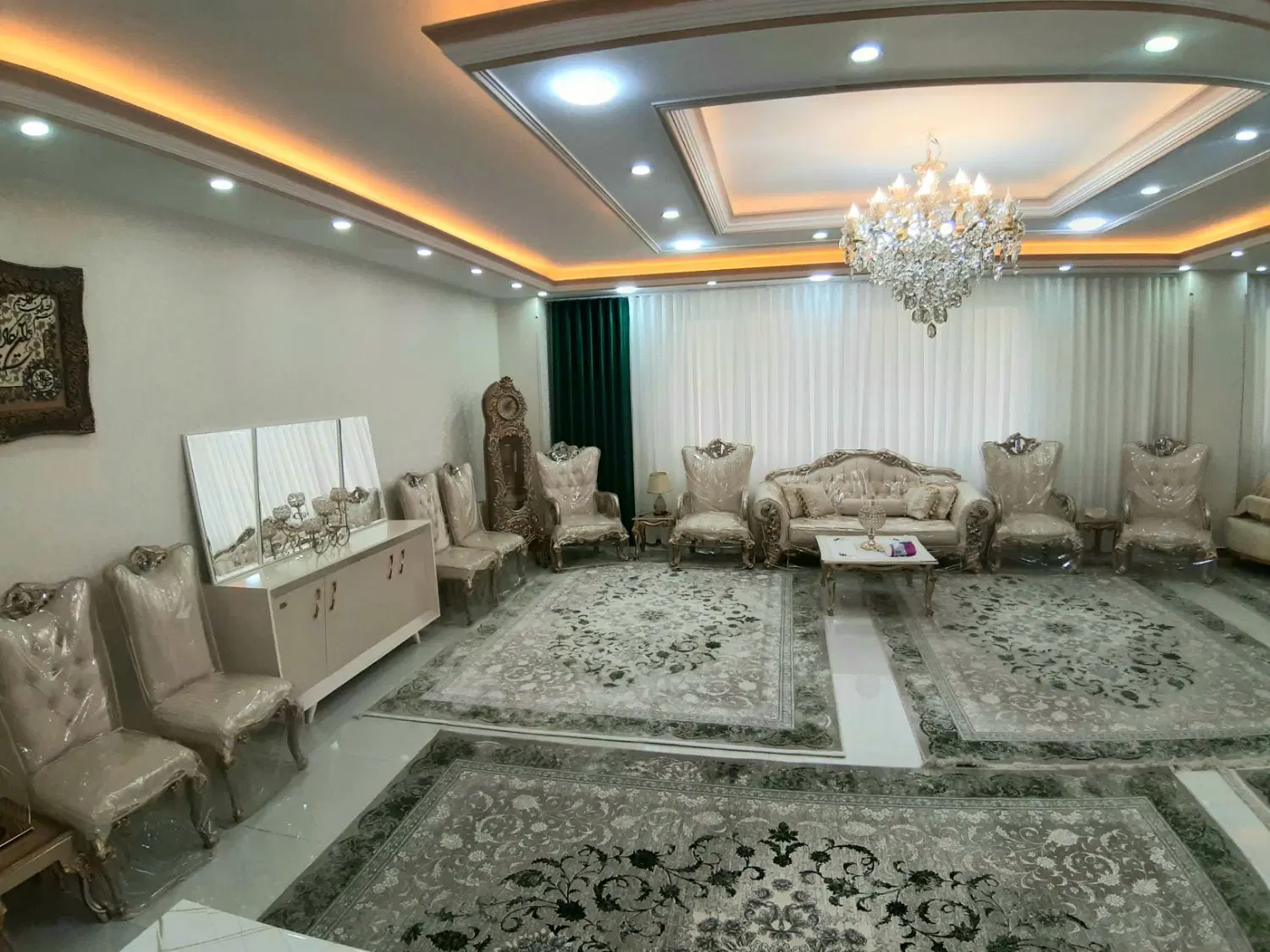 آپارتمان ۱۶۸متری