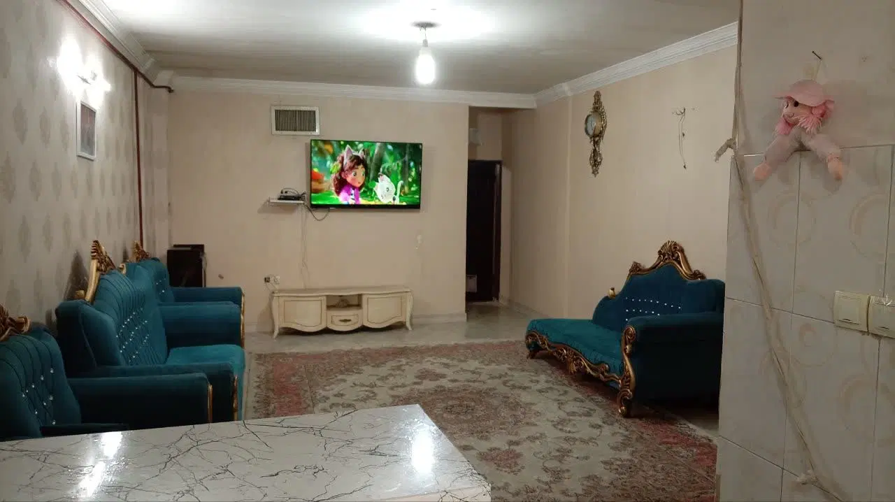آپارتمان ۷۰متری مرتب و مناسب جهیزیه چیدن