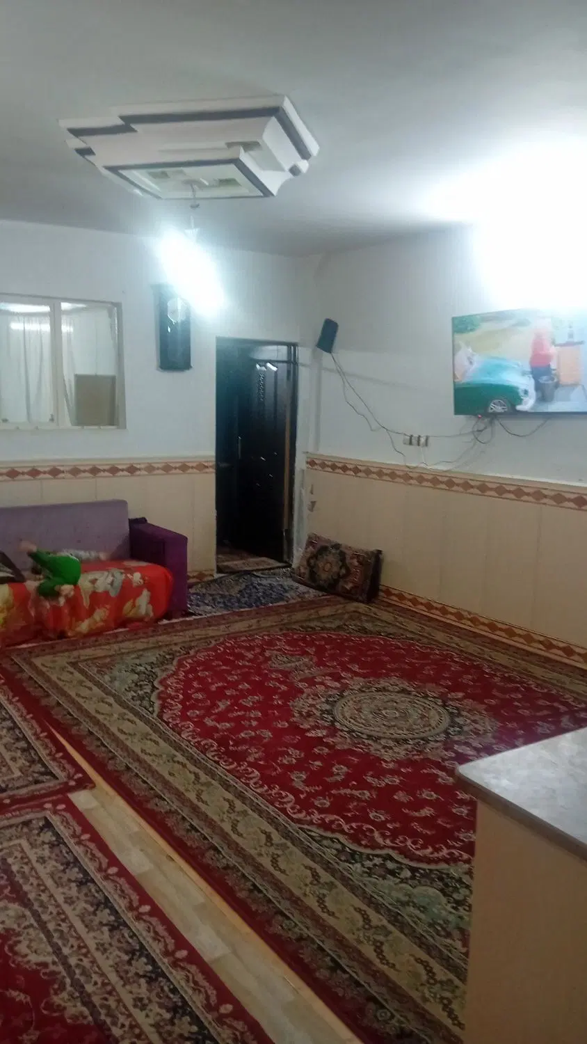 مورد اجاره اصلانی ۹۱ سرعقب میباشد