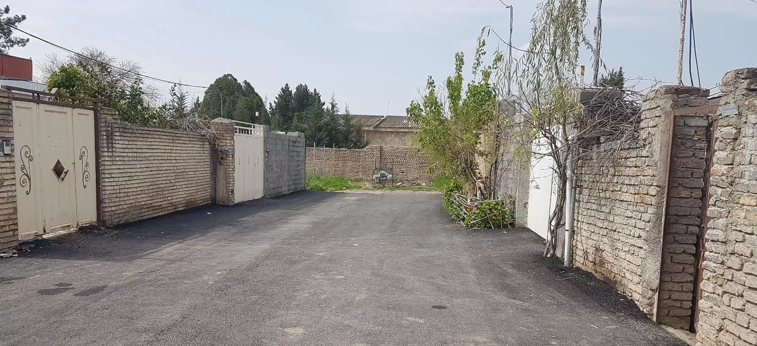 زمین مسکونی 280 متر با سند تک برگ